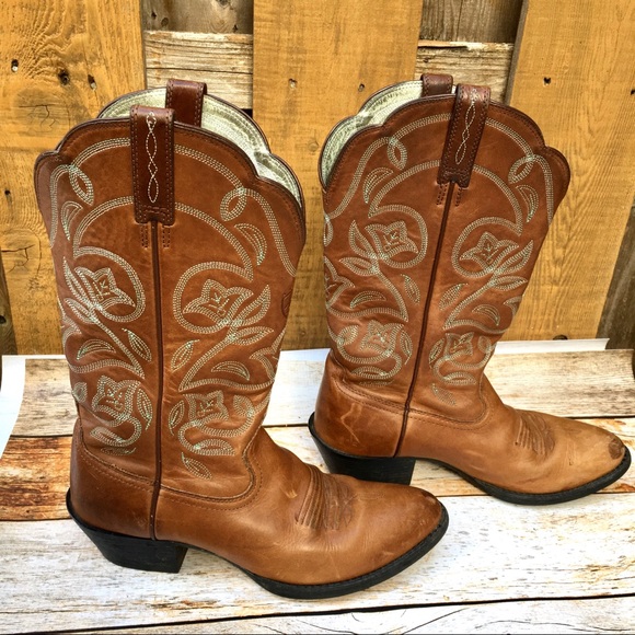 Ariat Shoes - Like New Ariat cowboy horse leather boots 6.5